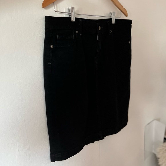 VTG 2003 Citizens 5 pocket black denim skirt sz 30 - Picture 6 of 13